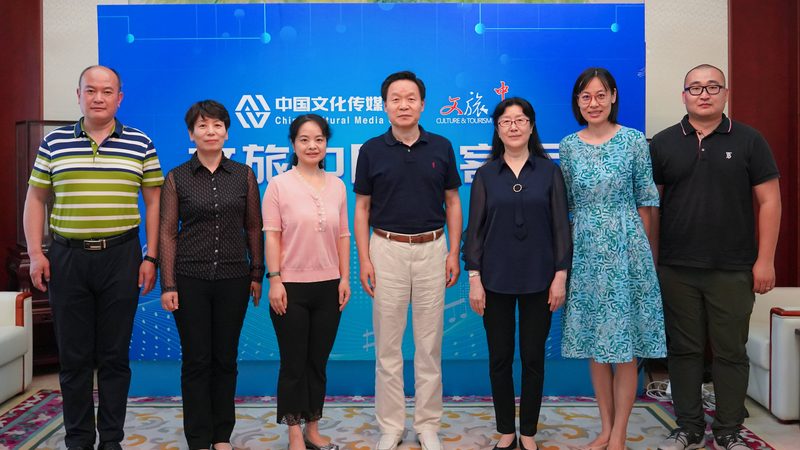 服装品牌VI设计收费标准揭秘：如何合理评估与选择